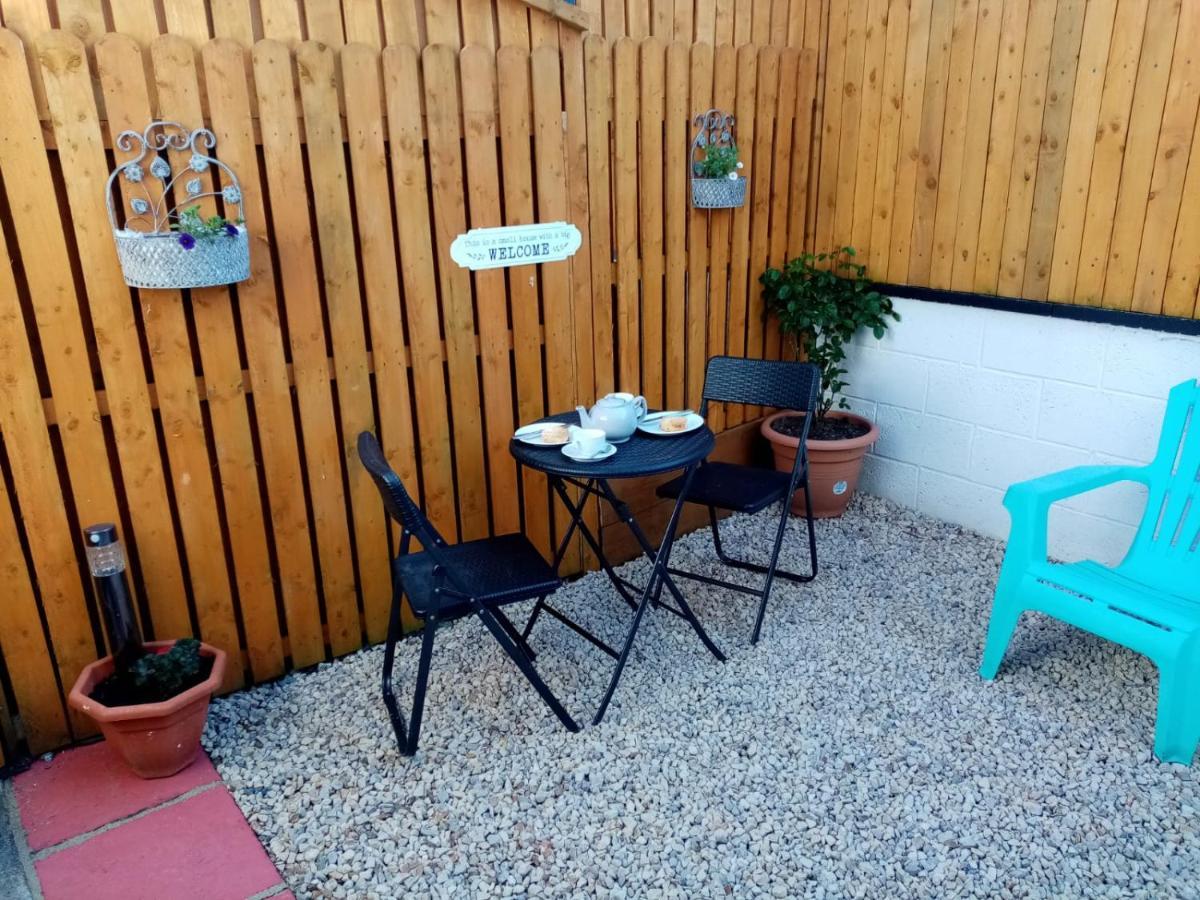 אניס 1Bedroom Self Contained Apartment מראה חיצוני תמונה